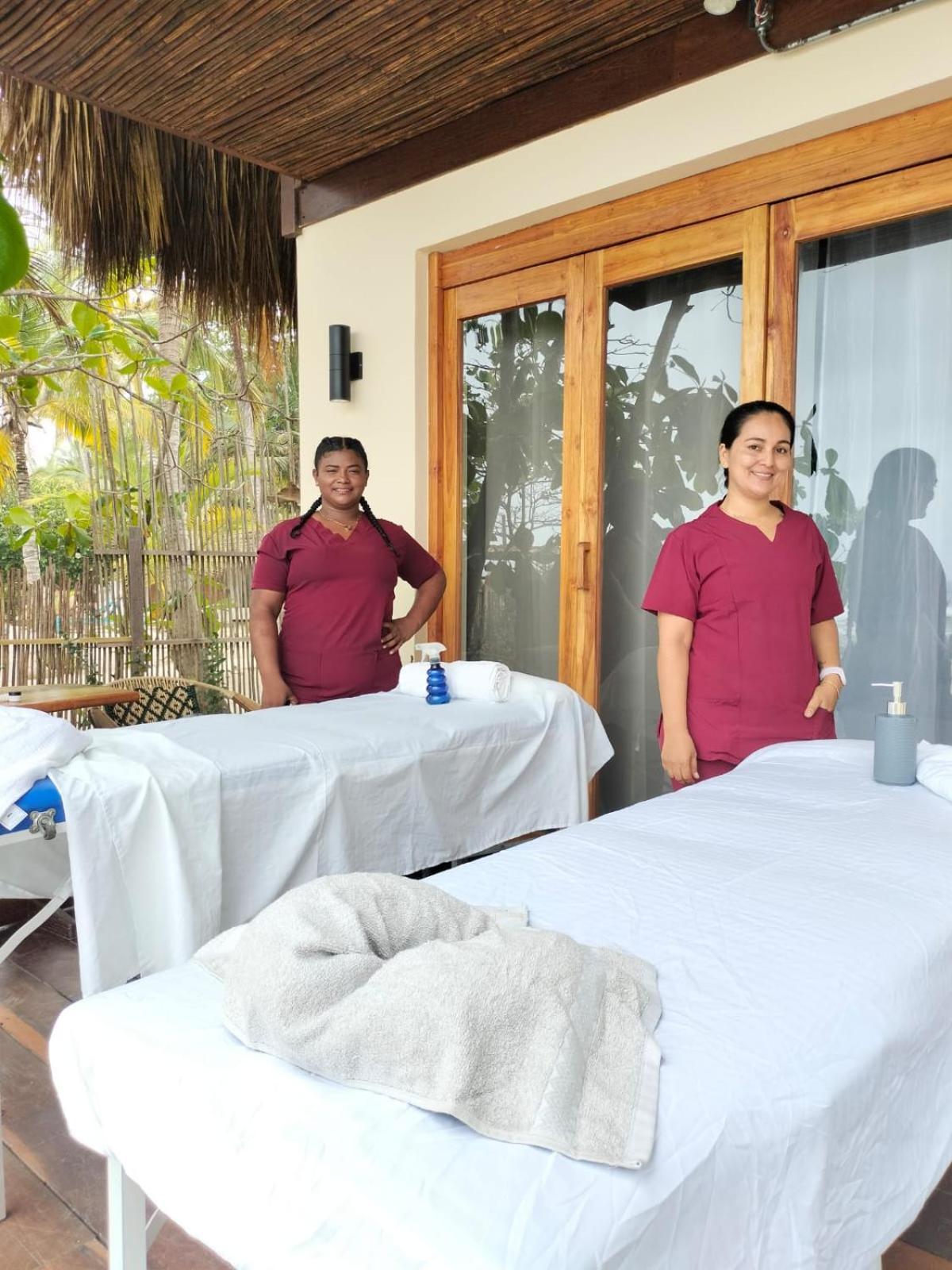 Gaelia Hotell Guachaca Exteriör bild